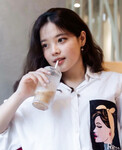 Phạm Bùi Nhật My Sinh Viên Năm Nhất Tập Show Hàng Trước Gươn