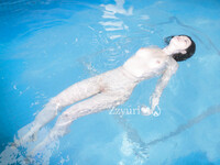 Gái xinh nude