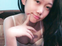 Idol học sinh lớp 11 Nguyễn Thị Khánh Linh 2k9 album ảnh