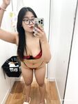 Gái Việt tự sướng trong phòng thay đồ