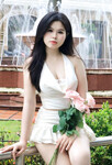 Đĩ Nguyễn Hoa gọi vốn