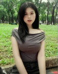 Đĩ Nguyễn Hoa gọi vốn