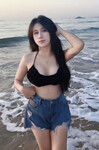 Vú này kẹp cu thì hết bài