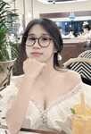 Vú này kẹp cu thì hết bài
