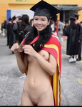 Lột đồ AI 2 chị em
