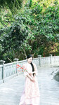 Cho con bạn thân của mình lên chơi