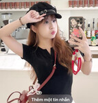 E Khánh Quỳnh dáng loli